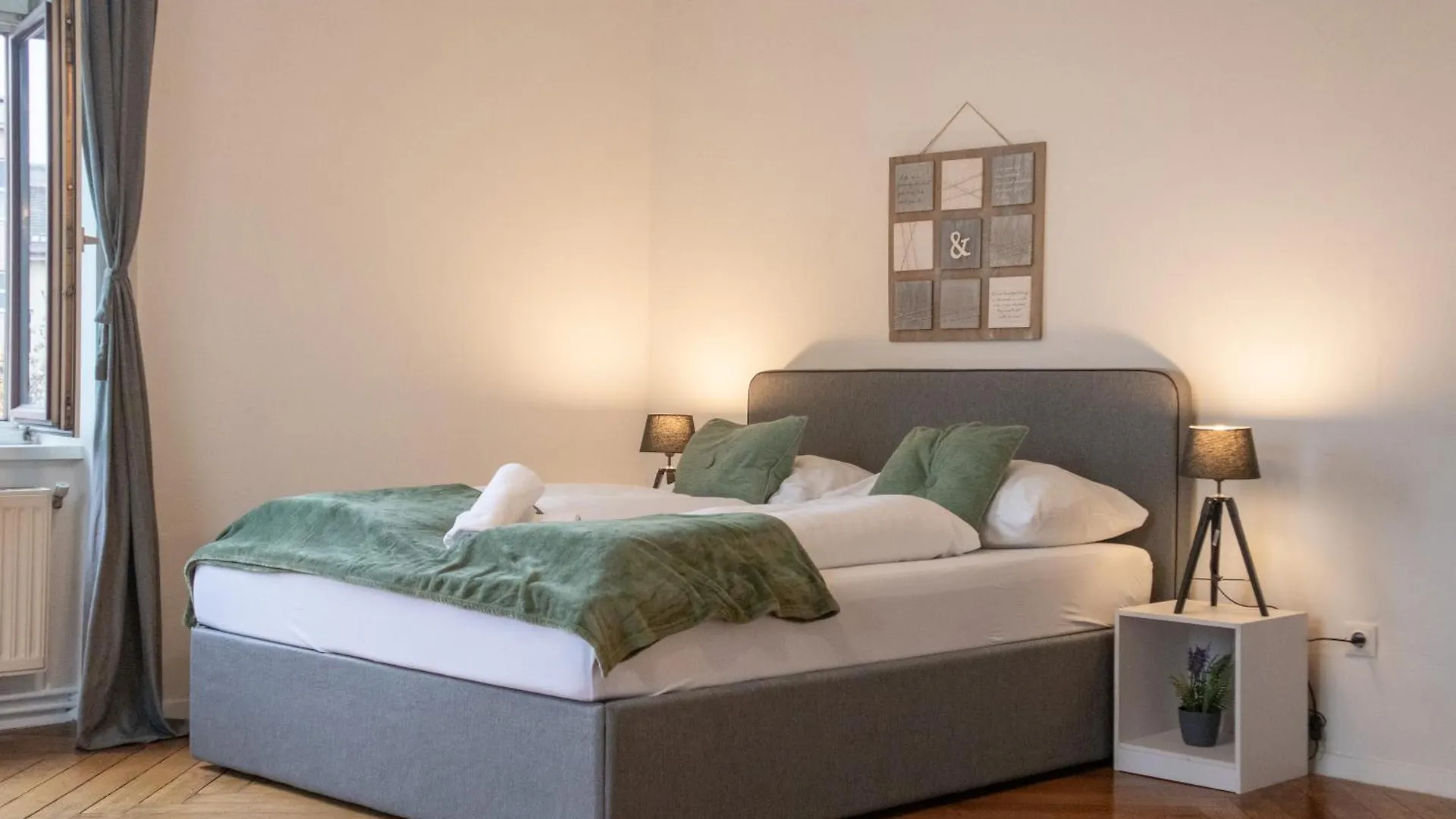 Affordable 2 Apts For 16P 4Br Great For Families Vienna 0*,
