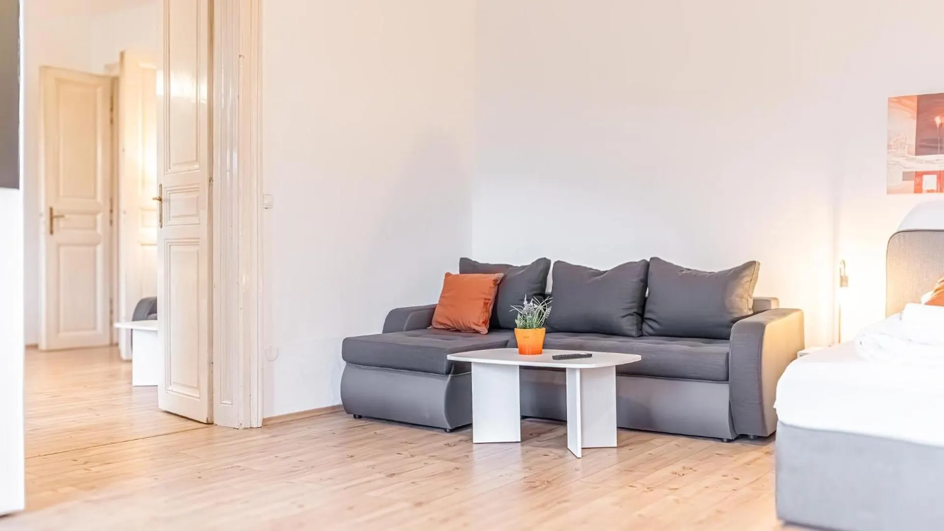 Affordable 2 Apts For 16P 4Br Great For Families Vienna Austria